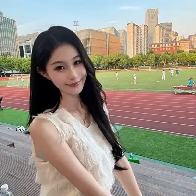 杨伟